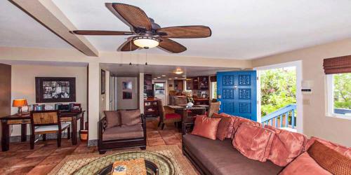 KVR Unit #2 Living room ocean view