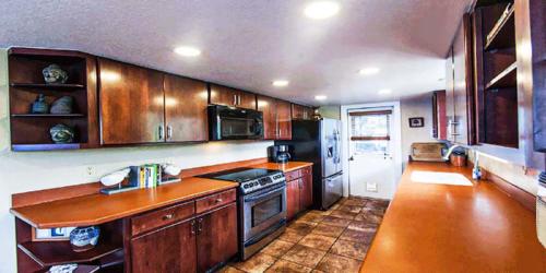 KVR Unit #2 Kitchen