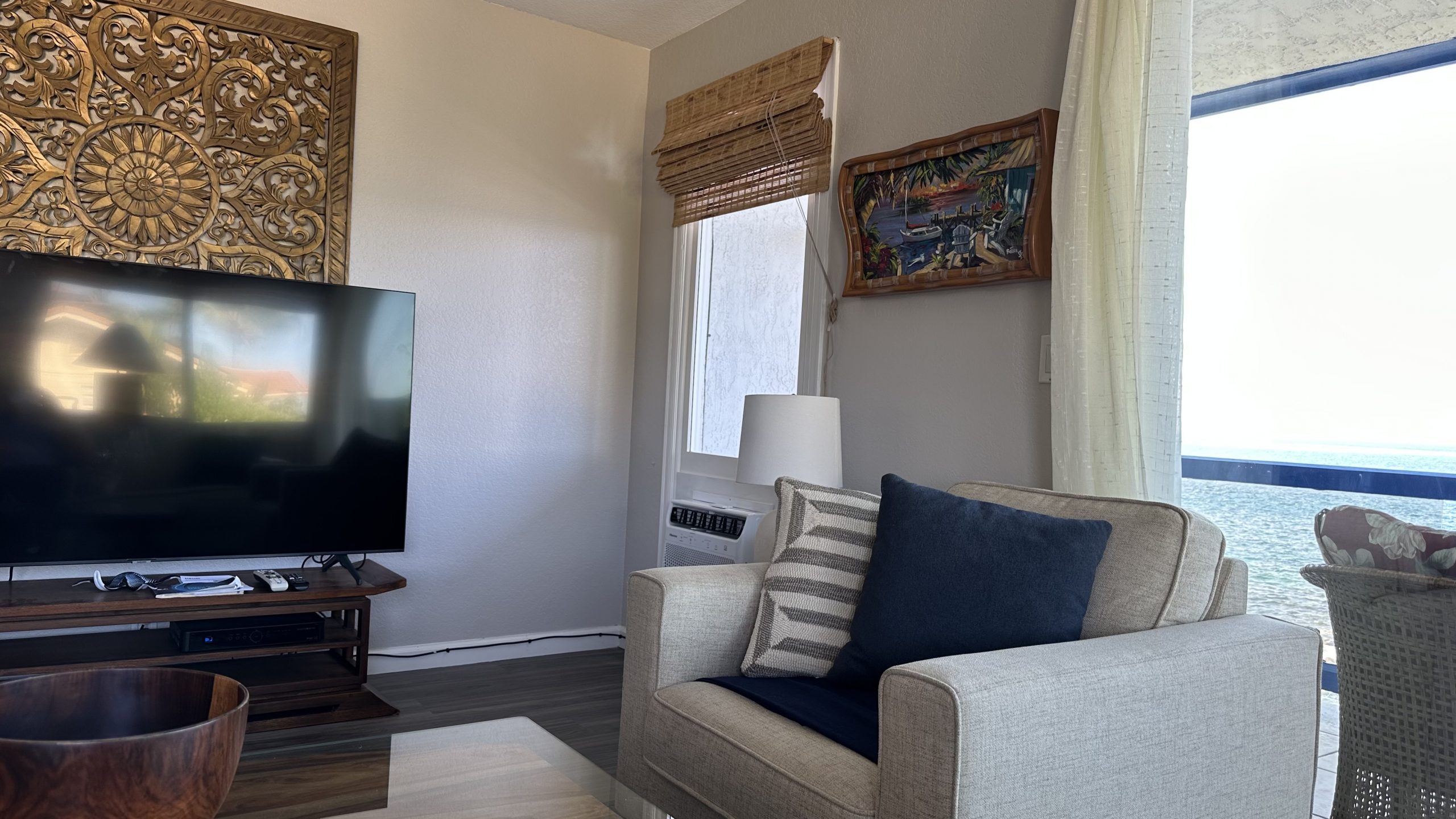 Living room side