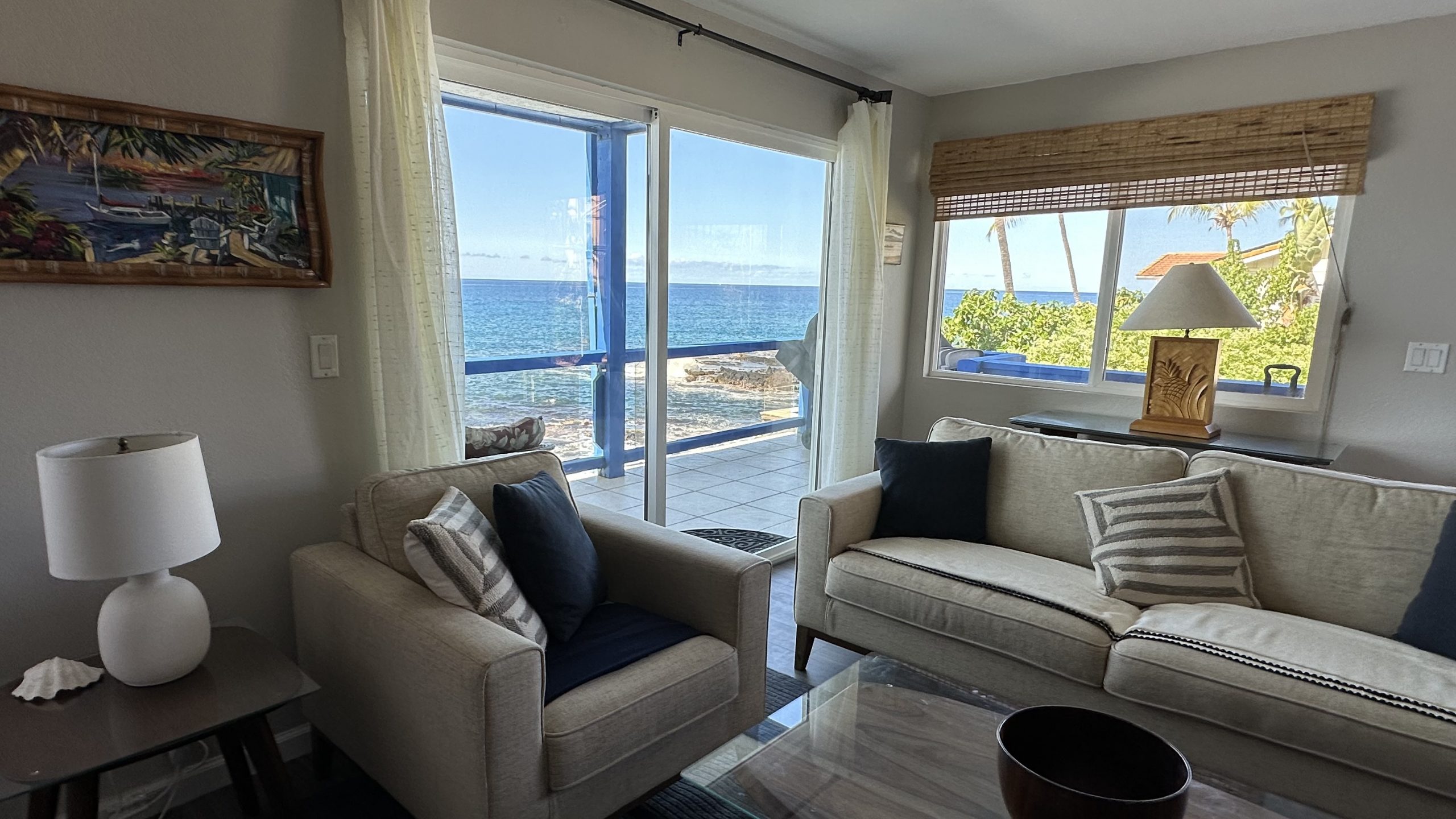  Living room with ocean view.