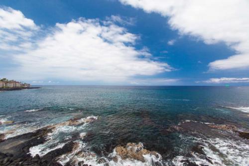 unit3_exterior_lanai_4